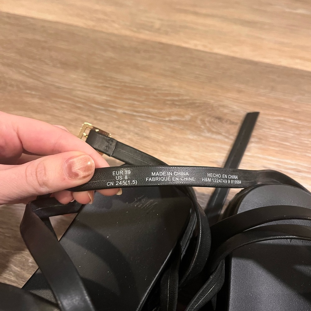 H&M Black Strappy Platform Sandals - Picture 3 of 4